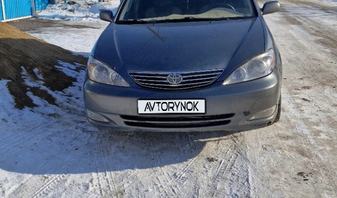Toyota Camry 2001 года