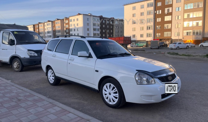 ВАЗ (Lada) Priora 2010 года