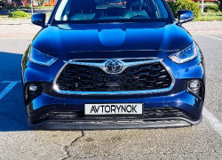Toyota Highlander 2020 года