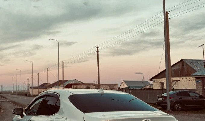 Toyota Camry 2020 года