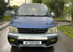 Toyota Town Ace Noah 1996 года