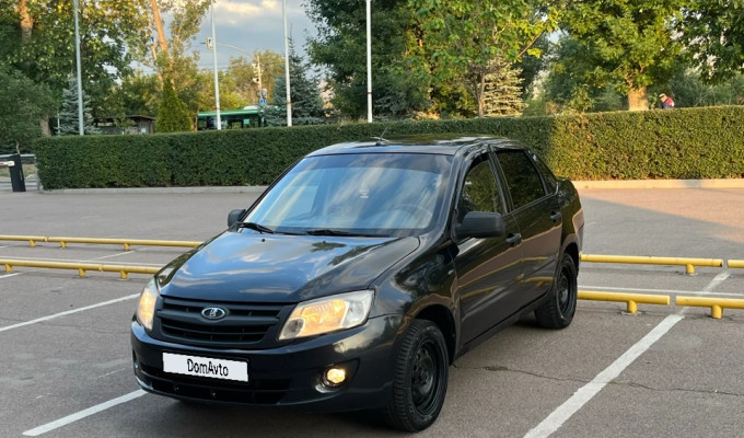 ВАЗ (Lada) Granta 2014 года
