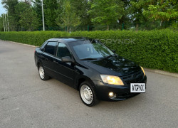 ВАЗ (Lada) Granta 2015 года