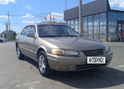 Toyota Camry 1998 года
