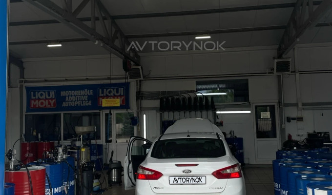 Ford Focus 2011 года