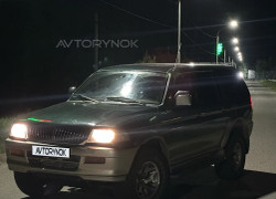 Mitsubishi Montero Sport 1999 года
