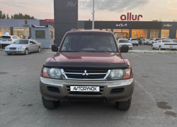 Mitsubishi Pajero 2002 года