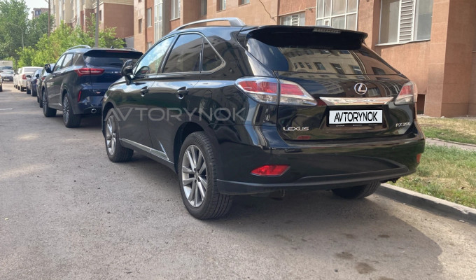 Lexus RX 2013 года