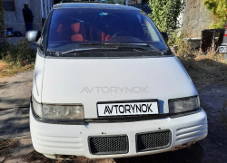 Pontiac Trans Sport 1992 года