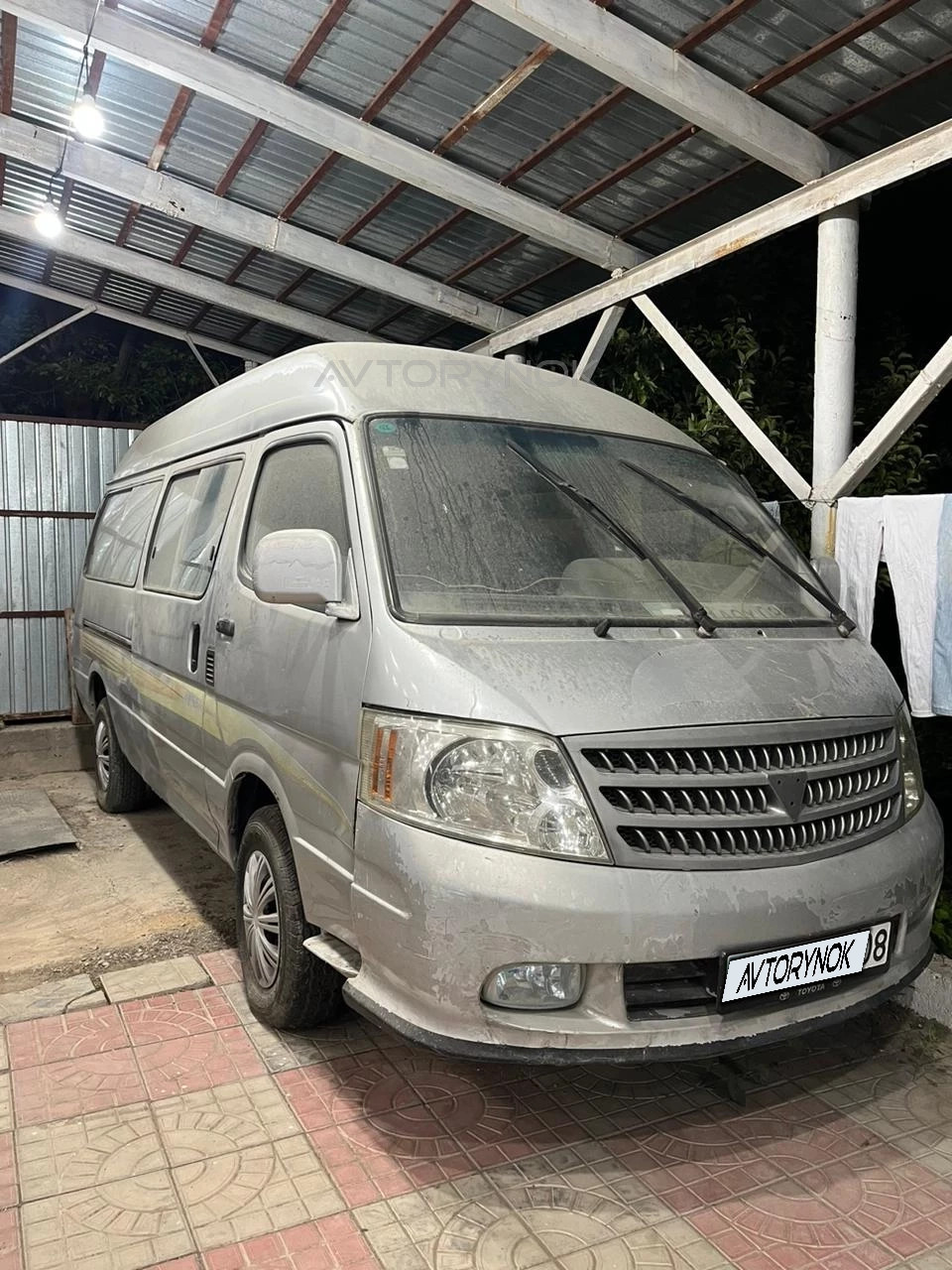 Toyota HiAce, 2008