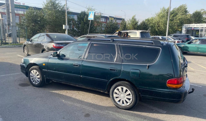 Toyota Camry 1993 года