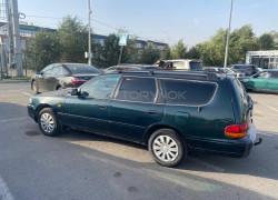 Toyota Camry 1993 года