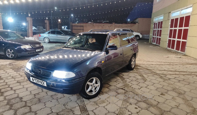 Opel Astra 1997 года
