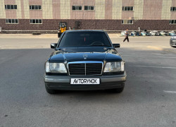 Mercedes-Benz E-Класс 1993 года