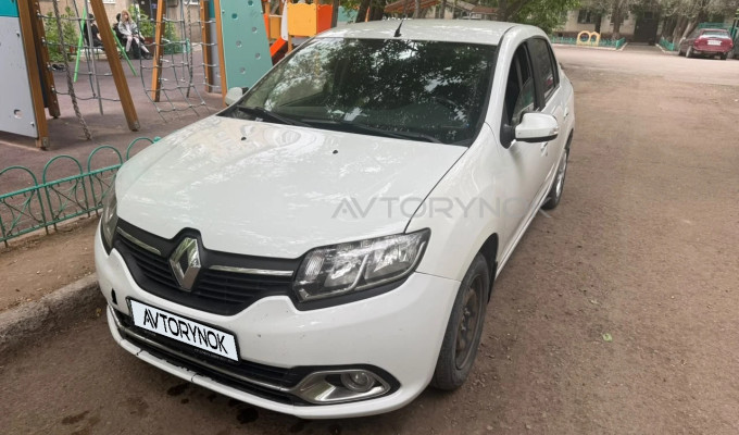 Renault Logan 2015 года