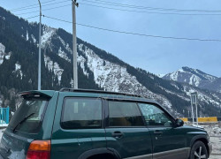 Subaru Forester 2000 года