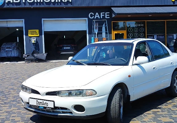 Mitsubishi Galant 1993 года