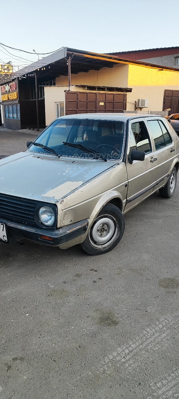 Volkswagen Golf, 1987