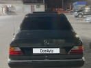 Mercedes-Benz E-Класс 1993 года