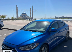 Hyundai Elantra 2017 года