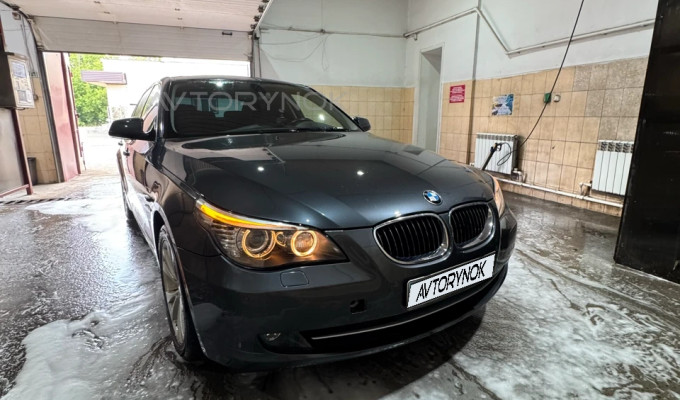 BMW 5 серия 2009 года