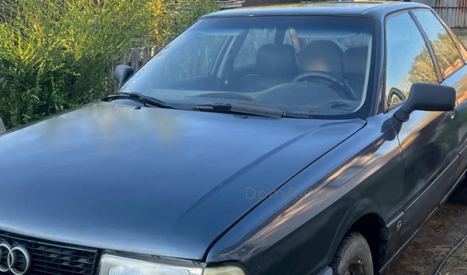 Audi 80 1990 года