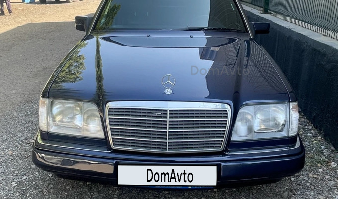 Mercedes-Benz E-Класс 1995 года