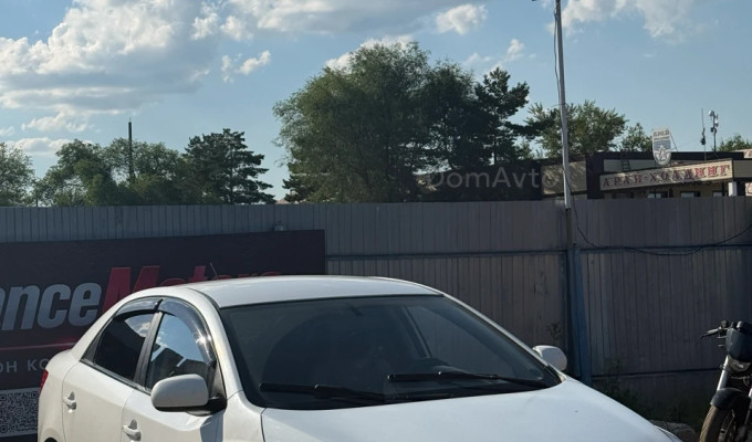 Kia Cerato 2010 года