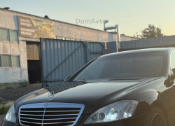 Mercedes-Benz S-Класс 2008 года