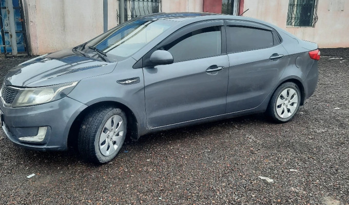 Kia Rio 2014 года