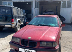BMW 3 серия 1991 года