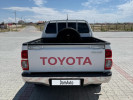 Toyota Hilux 2012 года