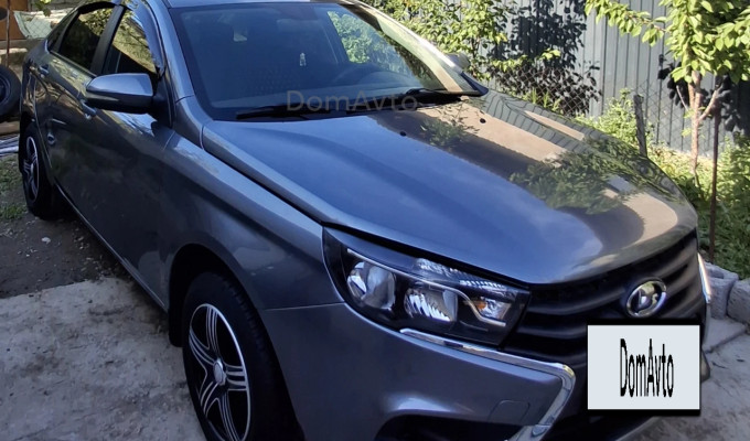 ВАЗ (Lada) Vesta 2017 года