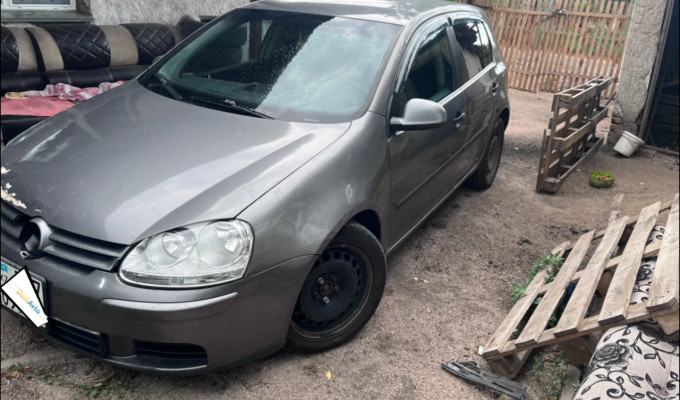 Volkswagen Golf 2005 года