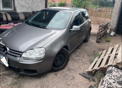 Volkswagen Golf 2005 года