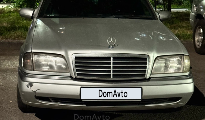Mercedes-Benz C-Класс 1993 года