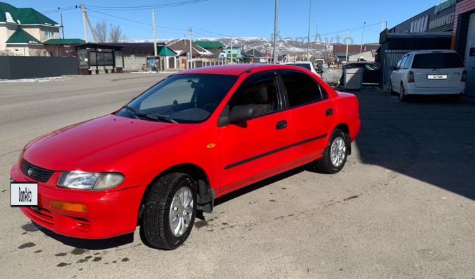 Mazda 323 1996 года