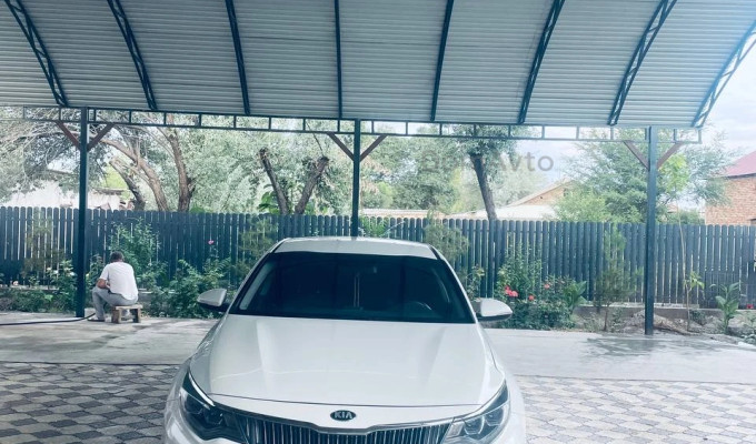 Kia K5 2019 года