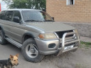 Mitsubishi Montero Sport 2000 года