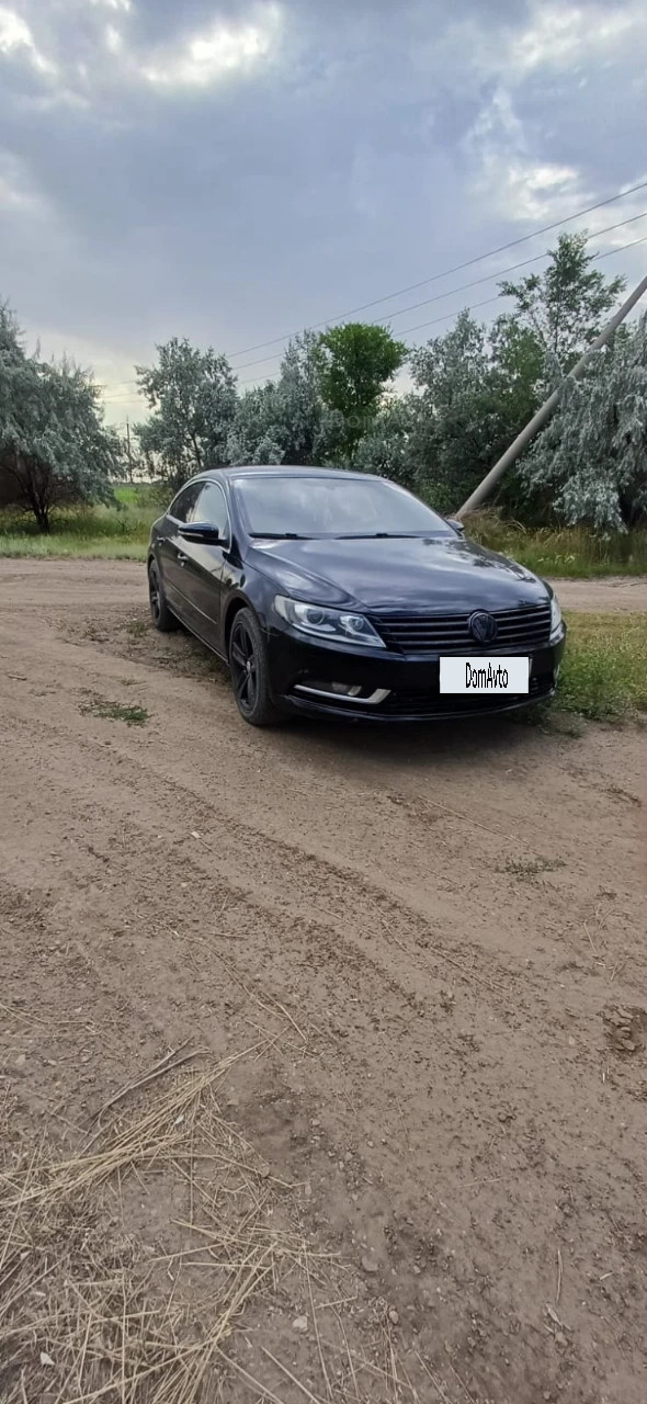 Volkswagen Passat, 2012