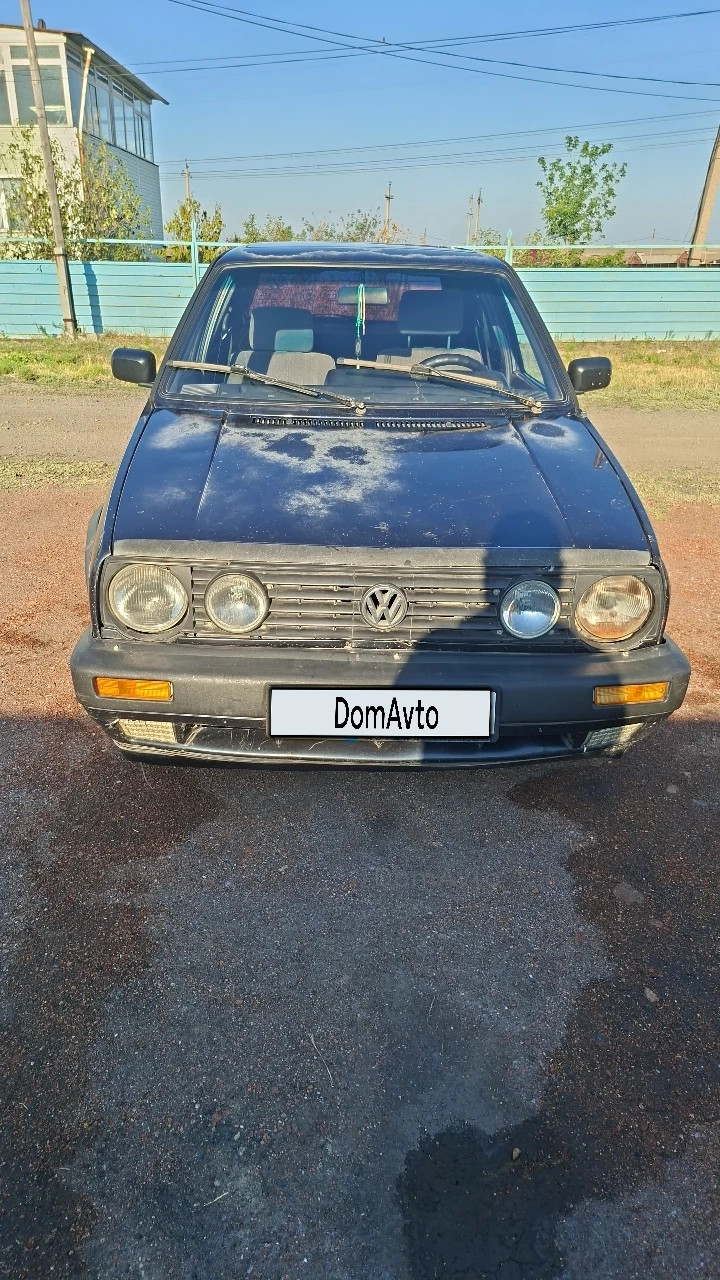 Volkswagen Golf, 1990