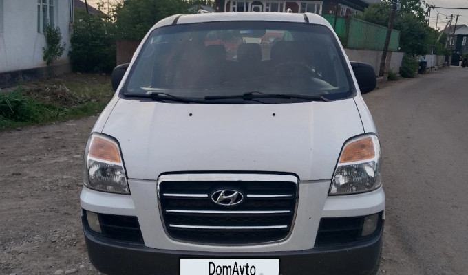 Hyundai Starex 2005 года