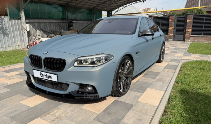 BMW 5 серия 2016 года