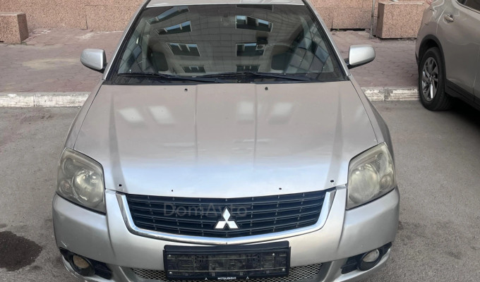 Mitsubishi Galant 2008 года