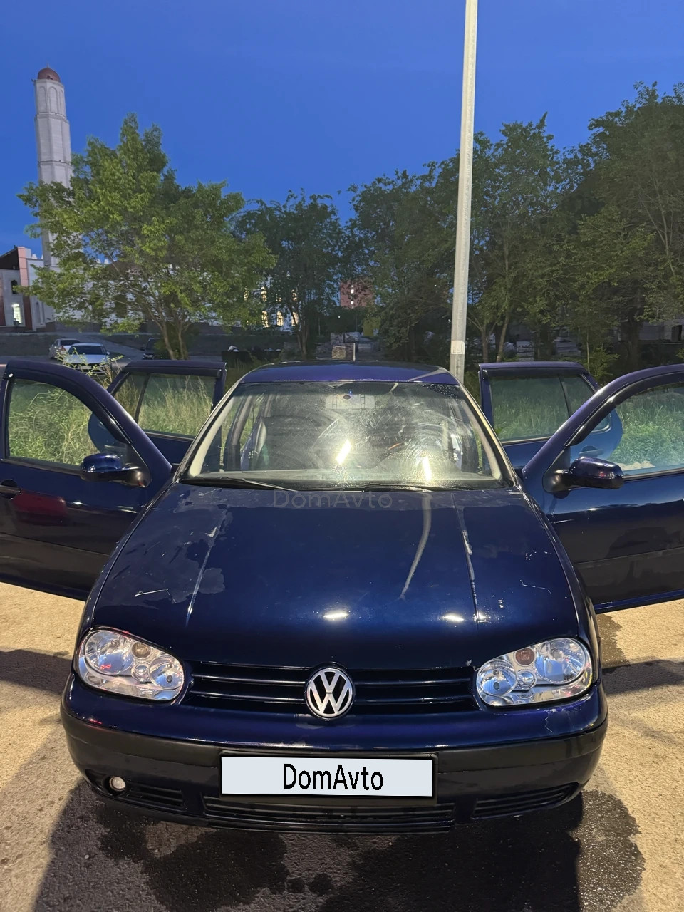 Volkswagen Golf, 2001