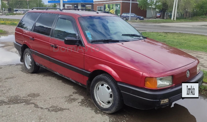 Volkswagen Passat 1990 года