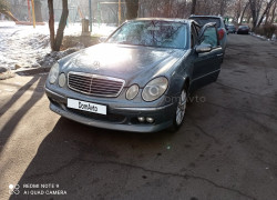 Mercedes-Benz E-Класс 2004 года