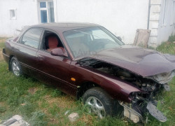 Mazda 626 1993 года