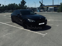 BMW 7 серия 2012 года