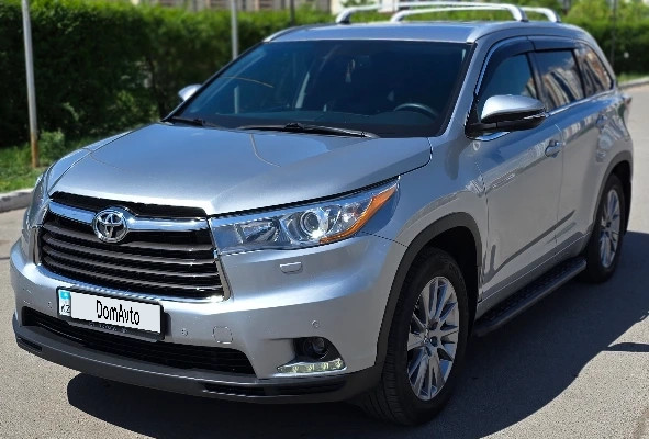 Toyota Highlander 2014 года